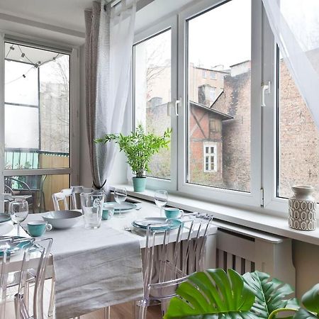 Stay Hip In Vibrant Centrally Located Apartment In Old Town Gdansk Exterior photo