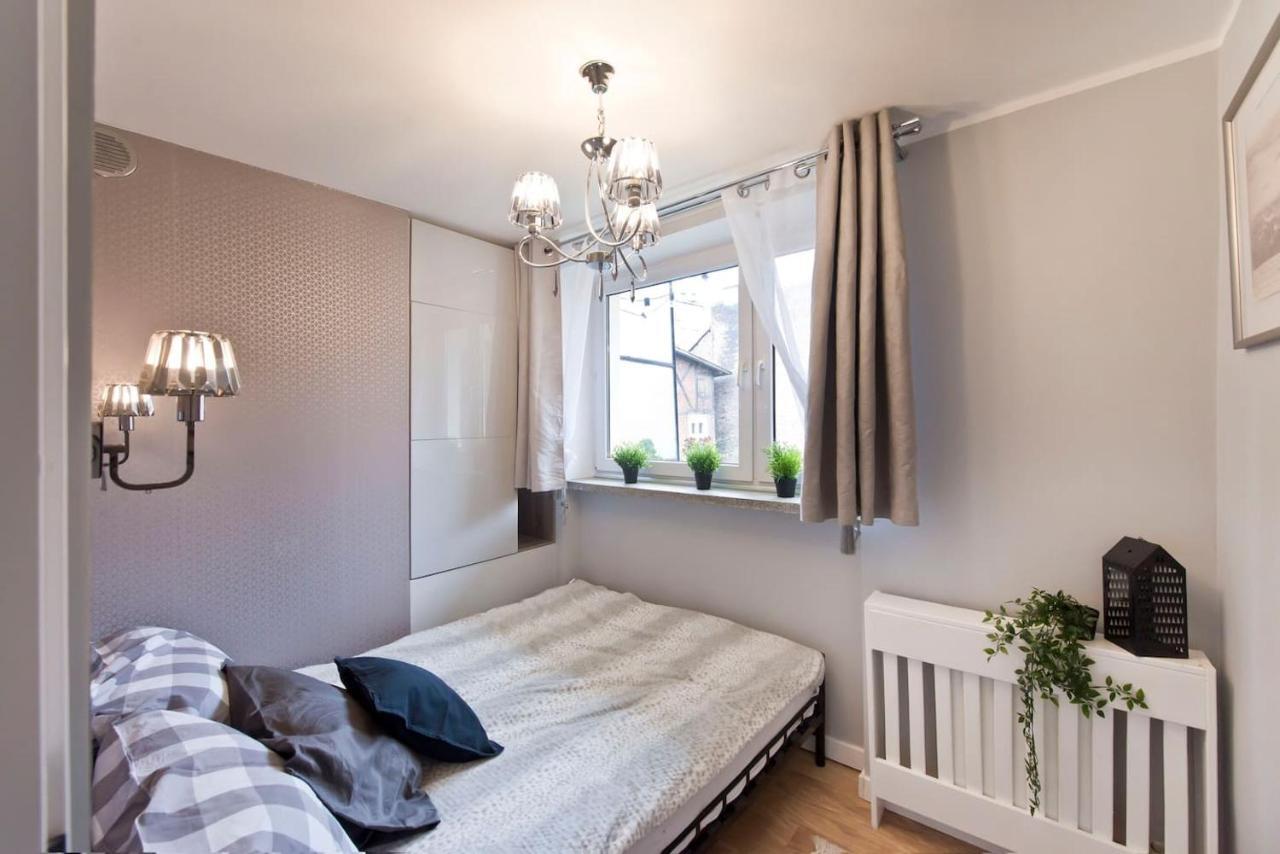 Stay Hip In Vibrant Centrally Located Apartment In Old Town Gdansk Exterior photo