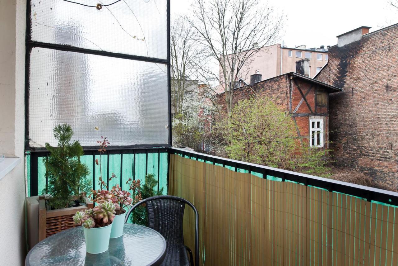 Stay Hip In Vibrant Centrally Located Apartment In Old Town Gdansk Exterior photo
